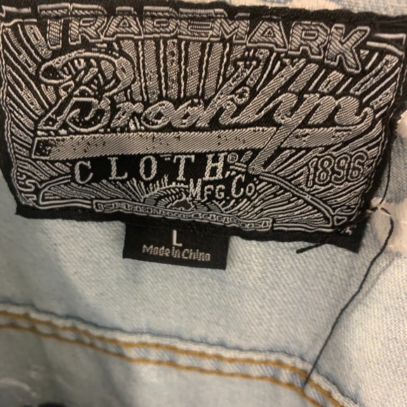 BROOKLYN Cloth Co. Lightwash Distressed Denim Jacket Size L Roses & Dragons - Picture 7 of 9